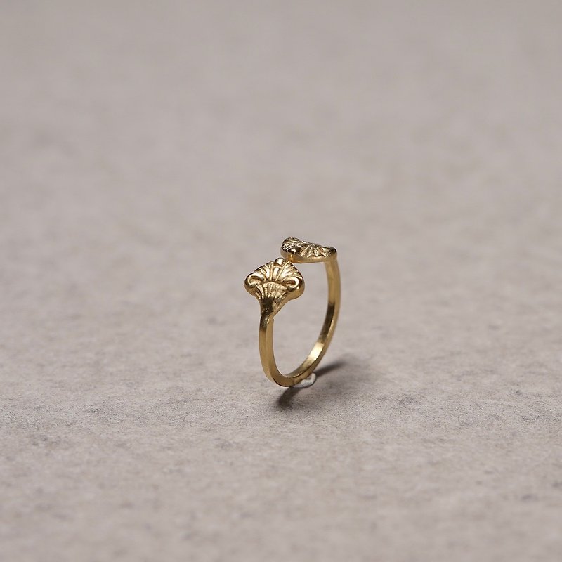 TIBET ring hand-made by French independent designer Paris workshop craftsman - แหวนทั่วไป - ทองแดงทองเหลือง สีทอง
