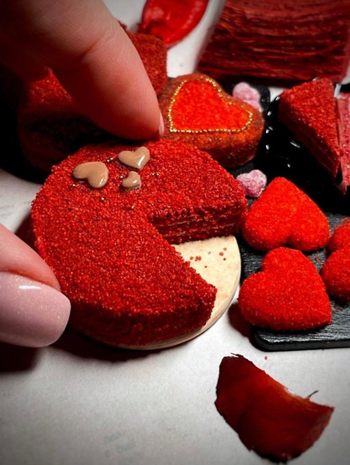Elena Ardo Miniature red velvet cake. TUTORIAL polymer clay. Mini food. Video. Diy clay