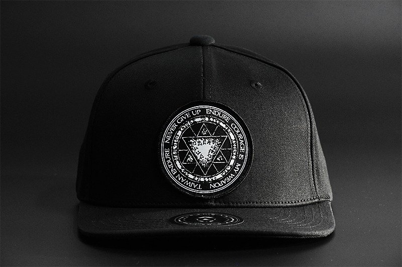 Hexagon magic symbols黑色斜紋棒球帽 - 帽子 - 棉．麻 