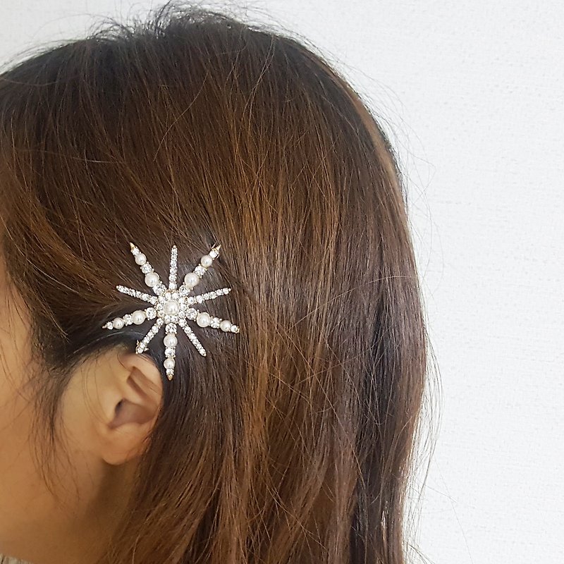 CZ gold pearl simple hairclip - Hair Accessories - Other Materials Gold
