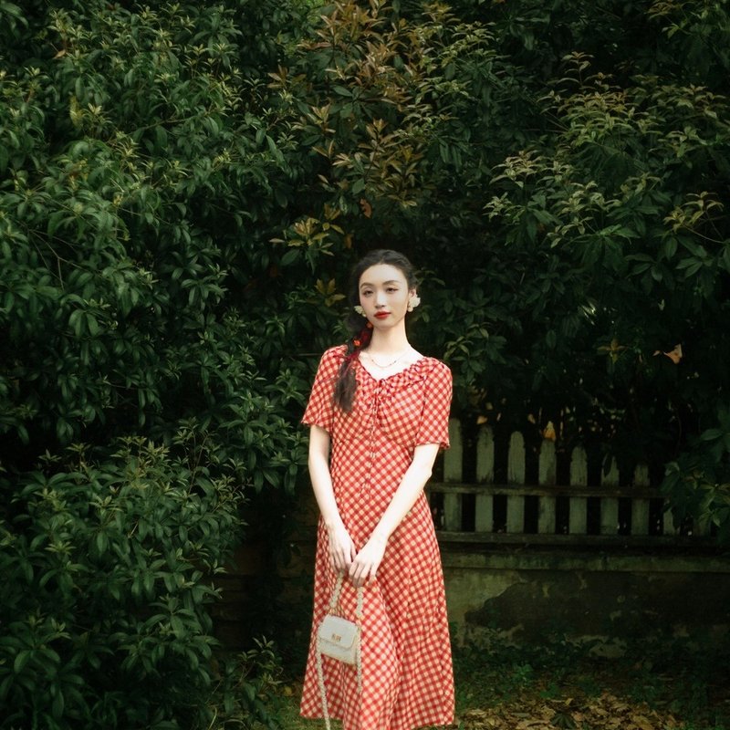 安妮陳法式復古撞色 V領格紋洋裝 女夏新款顯瘦 氣質高級感收腰裙 - 洋裝/連身裙 - 其他材質 