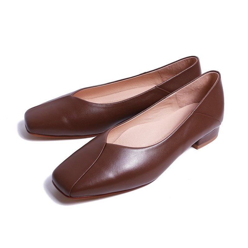 氣質拼接柔軟綿羊皮低跟包鞋深咖色 - 娃娃鞋/平底鞋 - 真皮 咖啡色