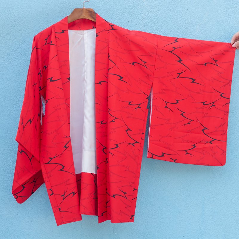 古著和服 / 正絹紅色抽象鹿紋羽織 - 女大衣/外套 - 絲．絹 紅色