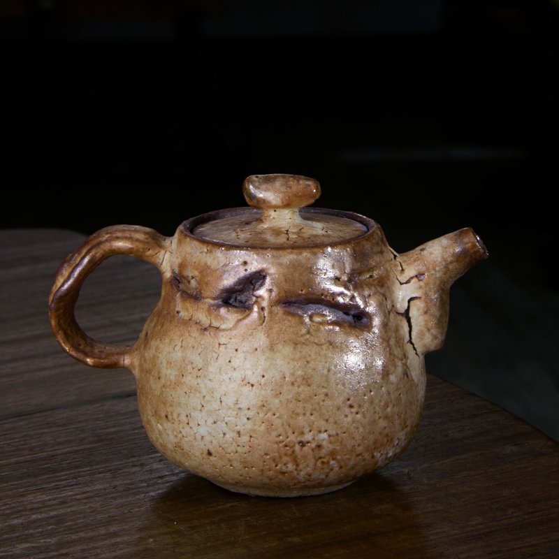 粉引系列 | 正把茶壺 - 柴燒 仿古 陳金旺老師手作 - 茶壺/茶杯/茶具 - 陶 金色
