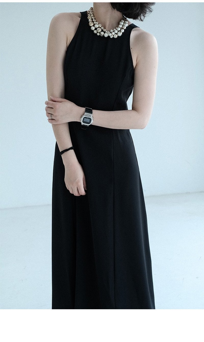 Narrow collar and waist retro Hepburn style sleeveless long dress/dress - ชุดเดรส - เส้นใยสังเคราะห์ 