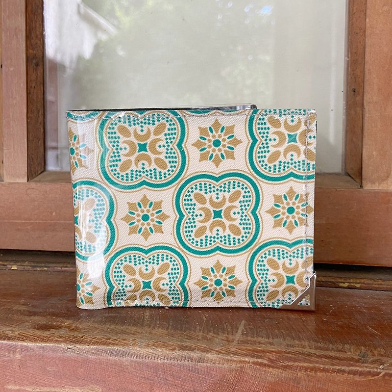 PVCx Print Cloth Short Clip Wallet Antique Begonia Flower Window - Wallets - Plastic Green