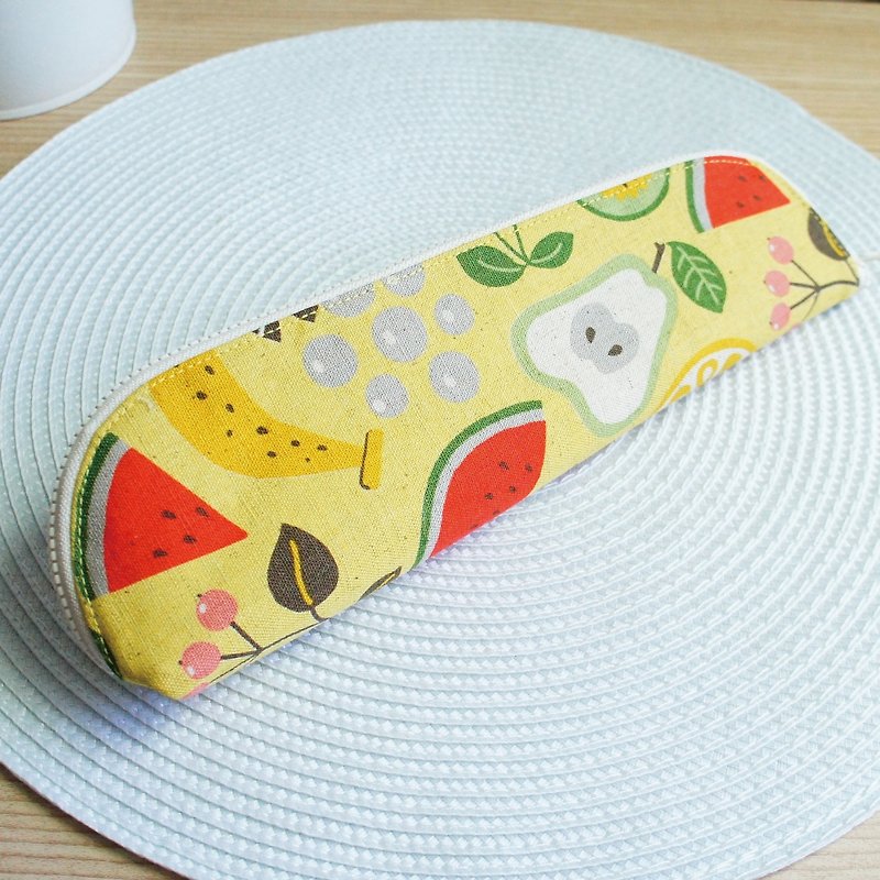 Lovely【Japanese cloth】Fruit plate tableware bag, pencil case, yellow bottom, 23-24 cm chopsticks available - ตะเกียบ - ผ้าฝ้าย/ผ้าลินิน สีเหลือง
