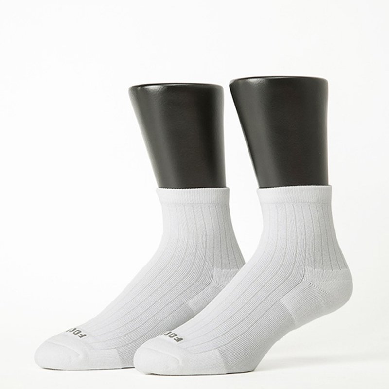 【FOOTER】復古直線條微分子薄襪-白(男襪/L、XL) - 襪子 - 棉．麻 白色