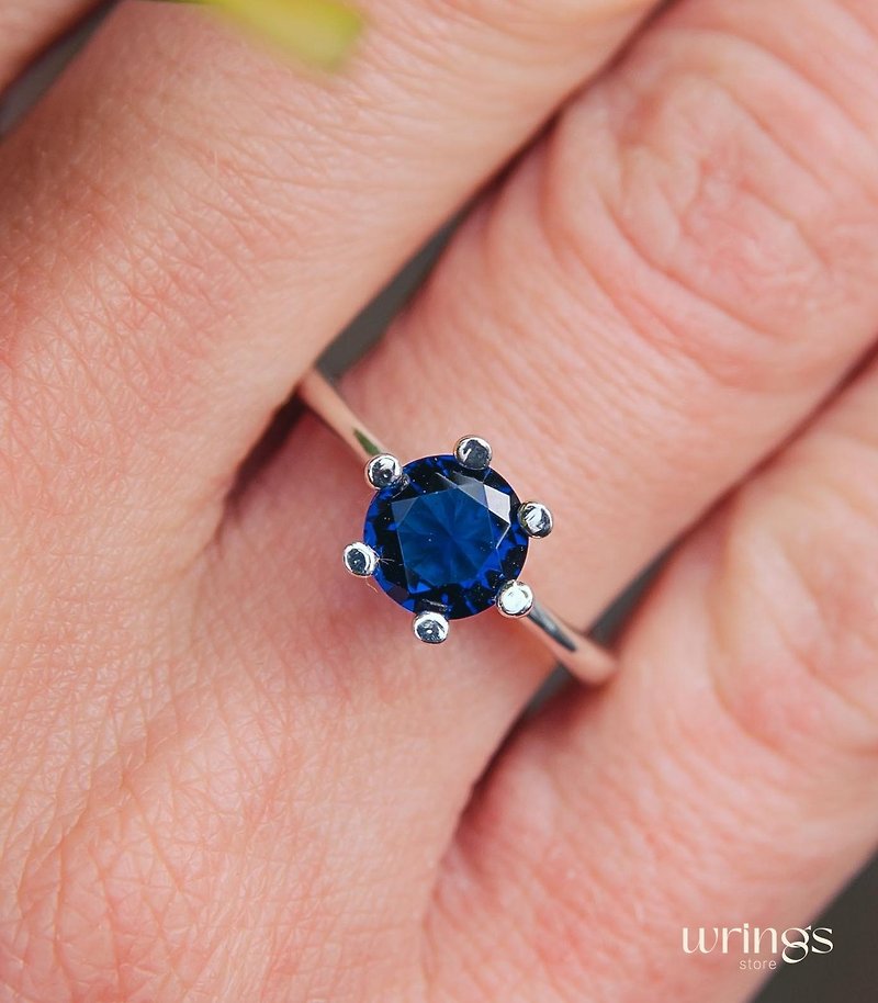 Solitaire Large Sapphire Engagement Ring Silver Big Blue Gemstone Cocktail Style - 戒指 - 純銀 藍色
