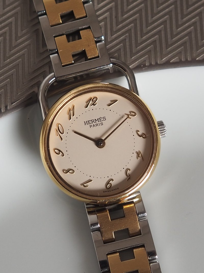 HERMES アルソー ウォッチ 腕時計 ゴールド シルバー コンビ レディース ヴィンテージ - 女錶 - 不鏽鋼 金色
