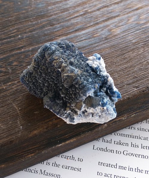 【鉱物商店】青い蛍石、内モンゴル産 鉱物商店】青い蛍石、内モンゴル産 - メルカリ