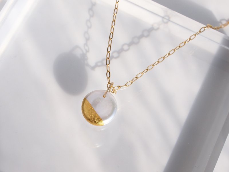 Gold leaf pearl necklace coin pearl 12mmUP-half moon- freshwater pearl 14kgf 40cm - Necklaces - Pearl White