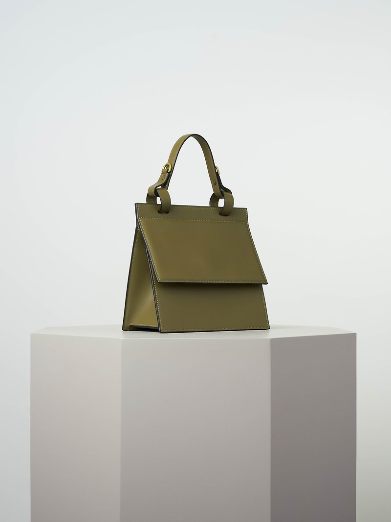 TRIANA 22 Handbag - Genuine cow leather handbag - Ash Green - 手袋/手提袋 - 真皮 綠色