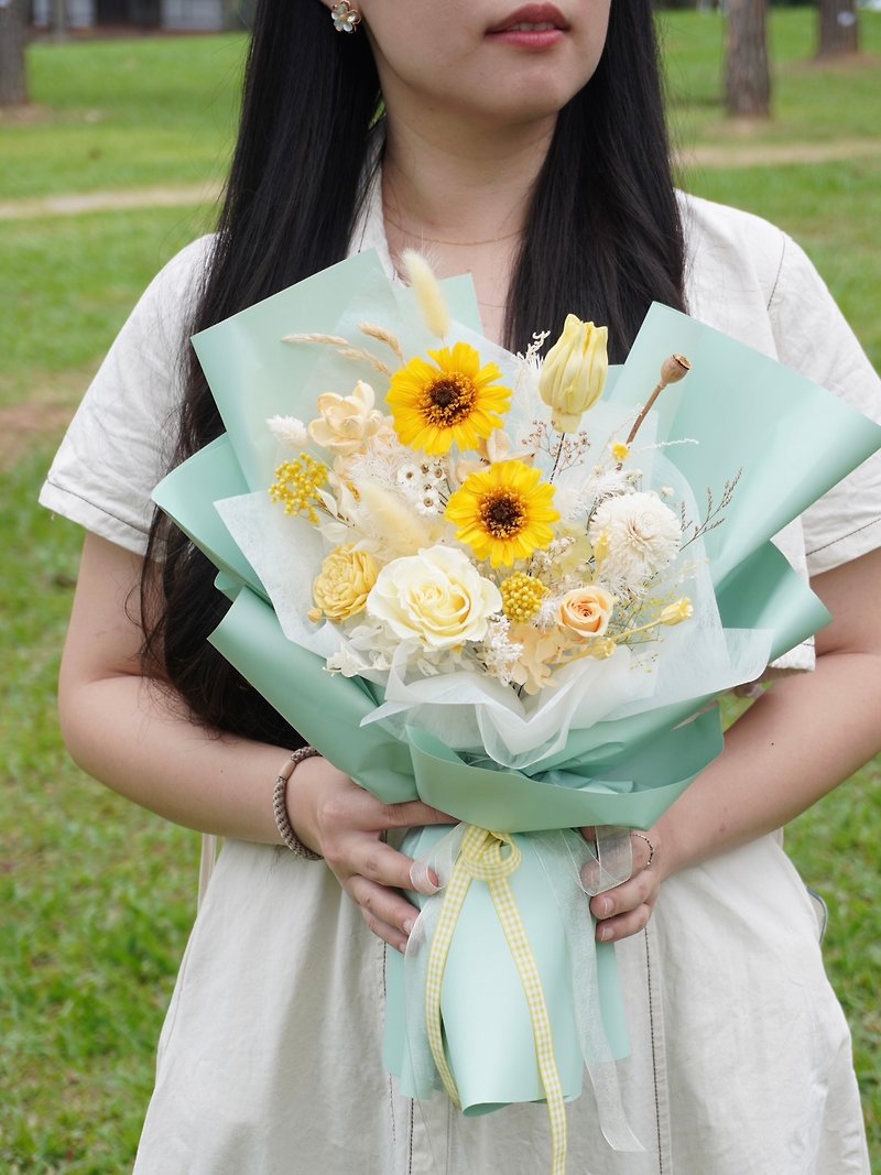 - Cream Lemon Pie - Sunflower Sunflower Bouquet Dry Bouquet Graduation Gift Graduation Bouquet - ช่อดอกไม้แห้ง - พืช/ดอกไม้ 