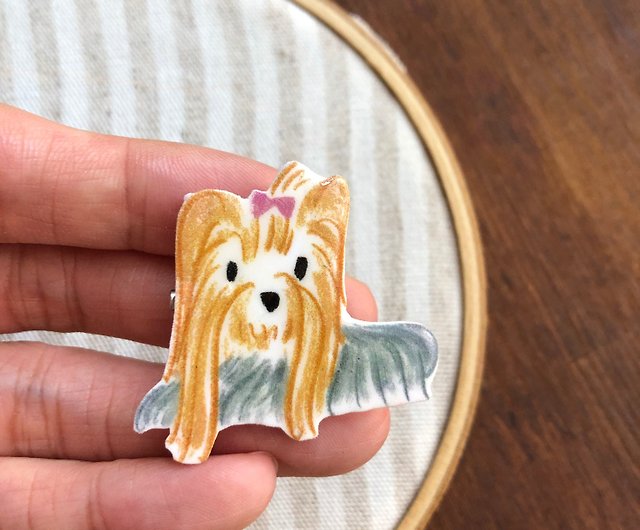 ヨークシャーテリアブローチ犬イラスト飾りピンバッジ - ショップ