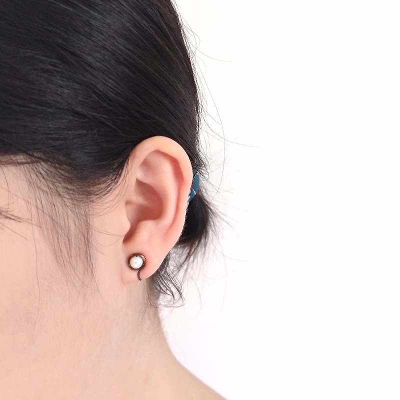 Pearl Painless Clip-on earrings - ต่างหู - เครื่องเพชรพลอย 