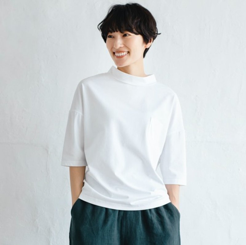 Before you know it, you'll be picking it up Cotton cut-and-sewn bottleneck 3/4 sleeve T-shirt cut-and-sewn 220601-1 - Women's Tops - Cotton & Hemp 