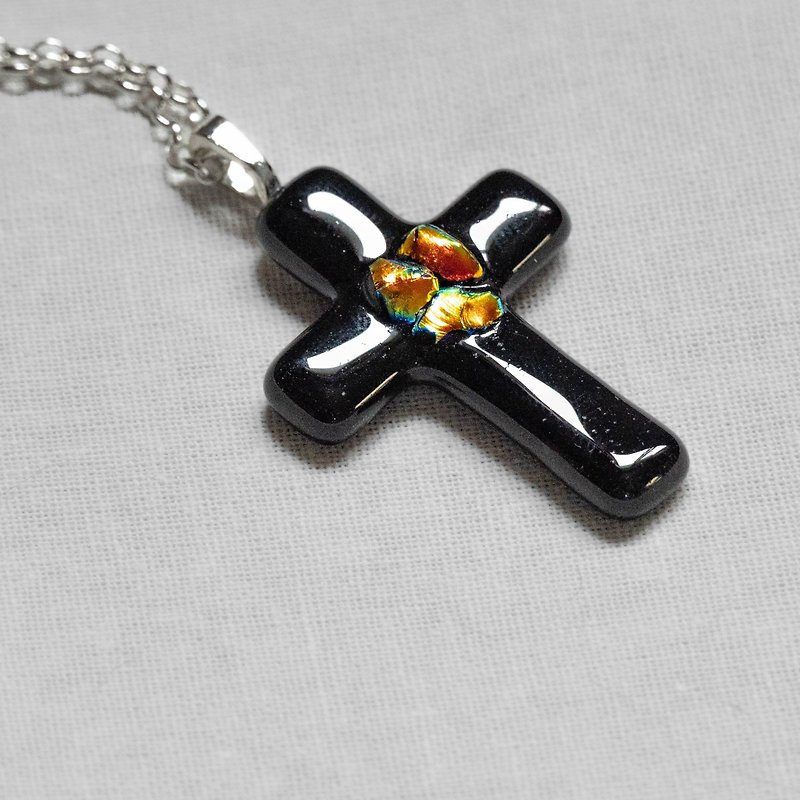 Jewelry Glass Black Gold Cross Necklace - สร้อยคอ - แก้ว สีดำ