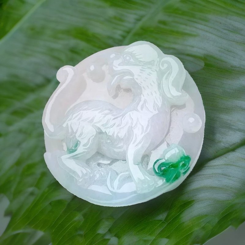 【旺財】飄綠花翡翠巧雕狗狗項鍊 | 天然緬甸玉A貨翡翠 | 送禮 - 吊飾/掛飾 - 玉石 多色