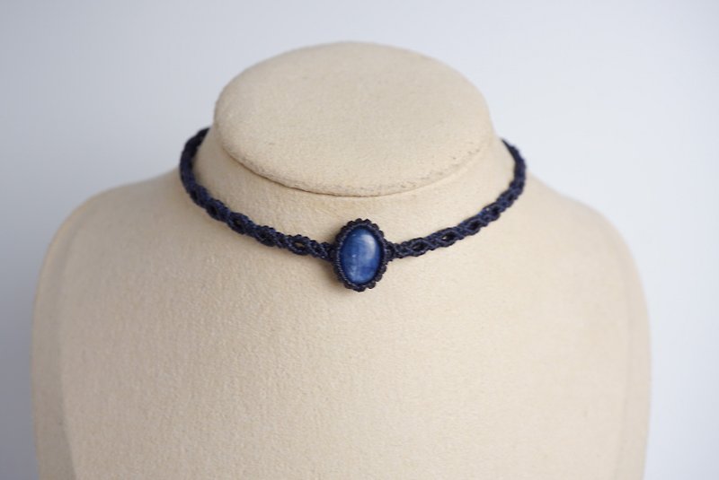 Kyanite paraffin thread braided neck cord collar - สร้อยติดคอ - เครื่องเพชรพลอย สีน้ำเงิน