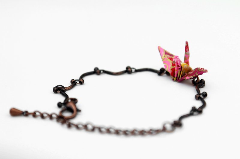 Cranes Bracelet (Apricot) - Valentine's Day gift - สร้อยข้อมือ - กระดาษ สีแดง