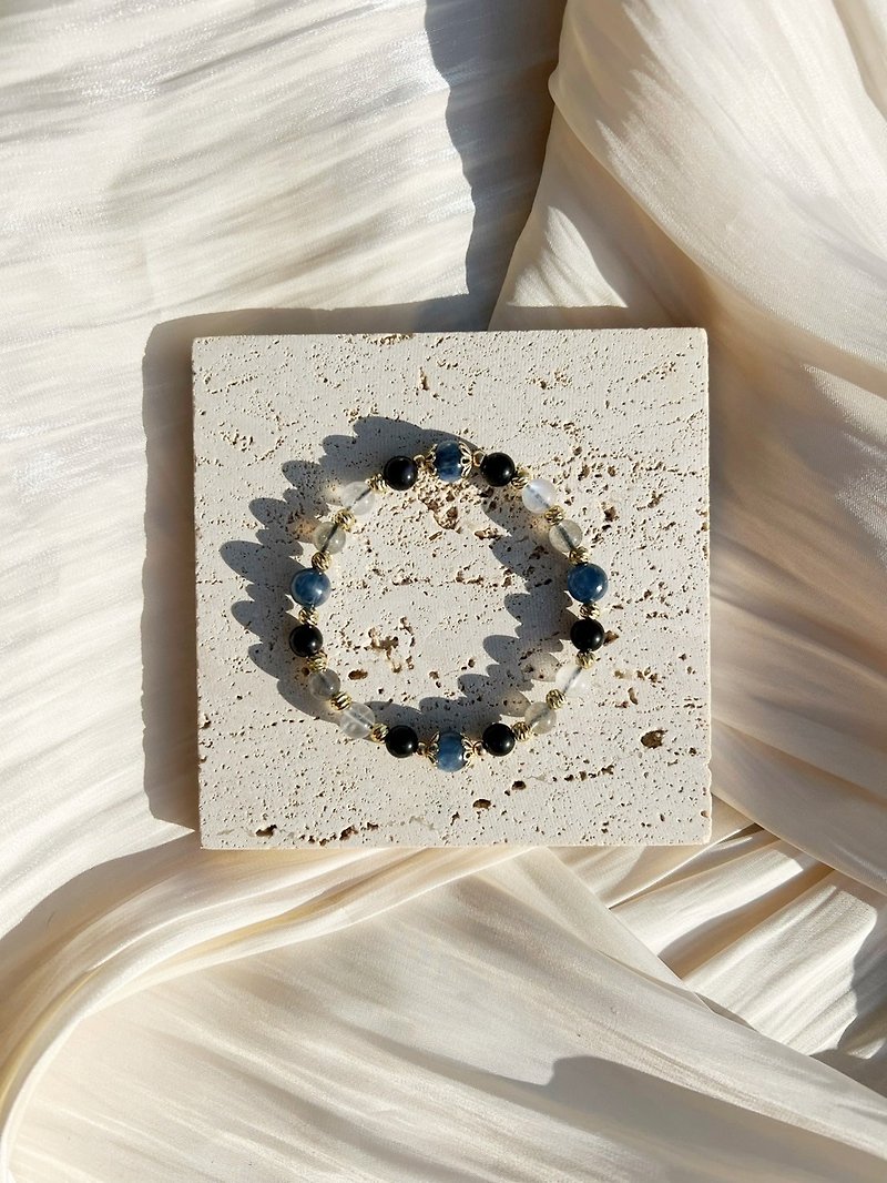 Kyanite Stone Stone Natural Stone Crystal Bracelet Customized Bracelet - สร้อยข้อมือ - คริสตัล 
