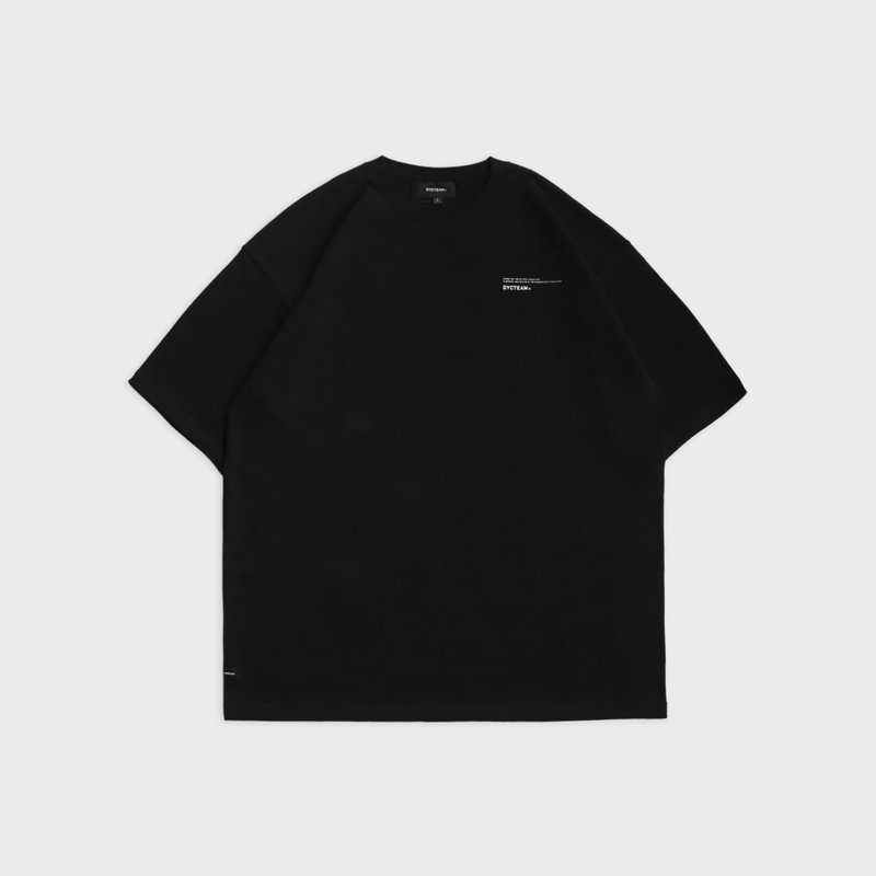 DYCTEAM - DL落肩標語TEE (black) - 男 T 恤 - 棉．麻 黑色