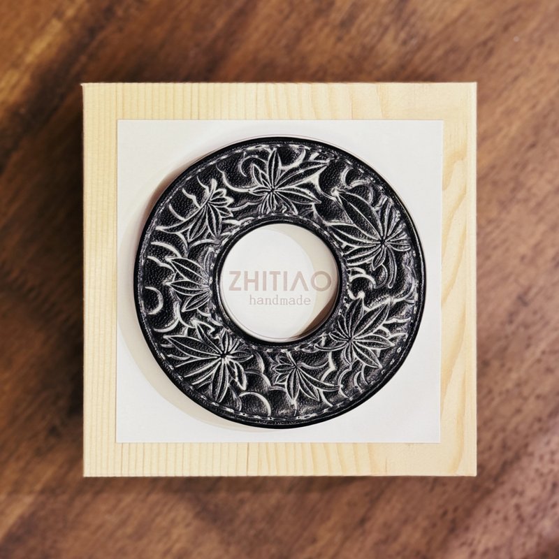 原創手工製作牛皮劍道刀鐔 楓林云海 霧蠟黑 劍鍔 Tsuba - 運動配件 - 真皮 黑色