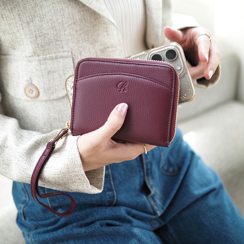 Charm (Beetroot) : Medium Zip Wallet, Short wallet, Cow Leather, Purple - 皮夾/長短夾/錢包 - 真皮 紫色