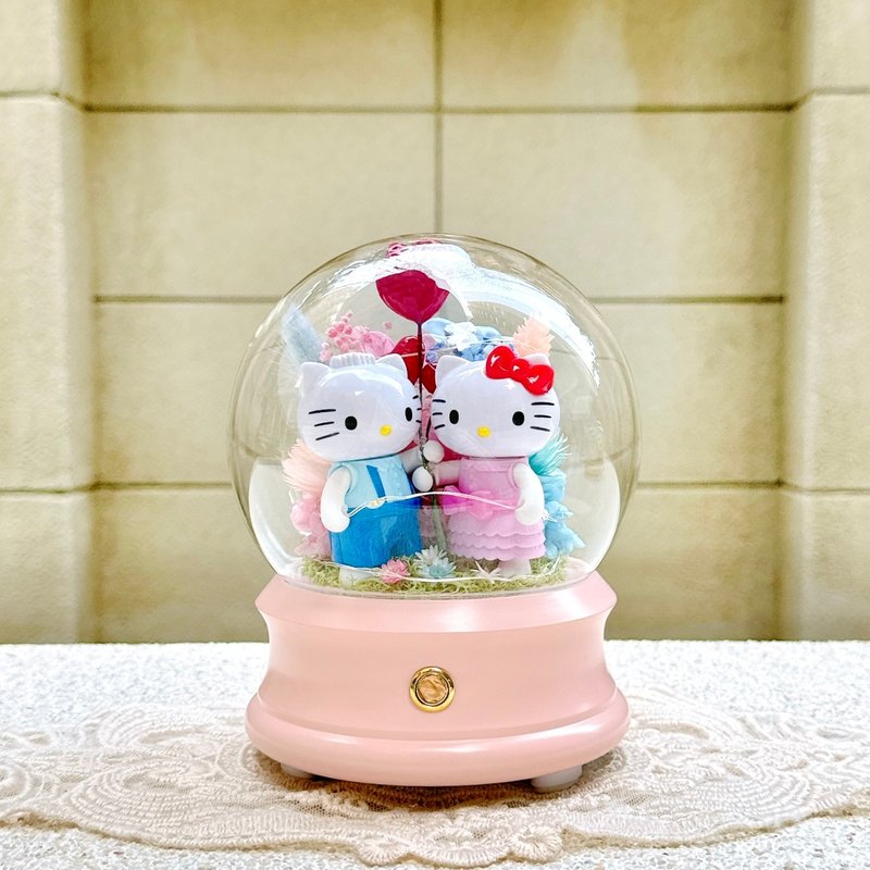 Hello Kitty/Dear Daniel/情侶/永生花/乾燥花/藍芽音樂盒/藍芽 - 乾燥花/永生花 - 植物．花 多色