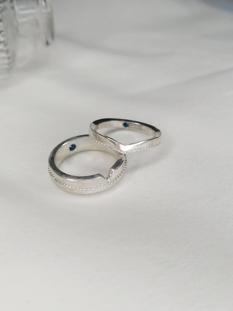 [Customized] Hidden Treasure Sterling Silver Ring 925 Sterling Silver Sapphire Pair of Wedding Rings Free Engraving Handmade - แหวนทั่วไป - เงินแท้ สีเงิน