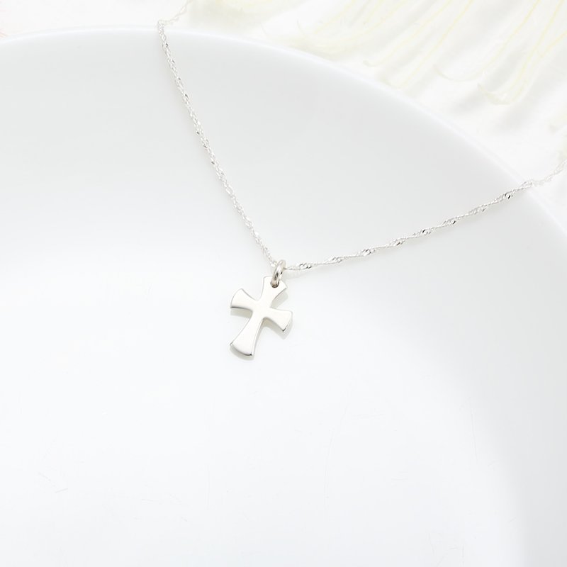 Blessed Cross s925 sterling silver necklace Valentine's Day Christmas gift - สร้อยคอ - เงินแท้ สีเงิน