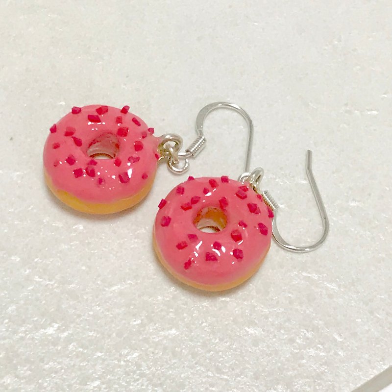 Doughnut miniature food earring - Earrings & Clip-ons - Clay Pink