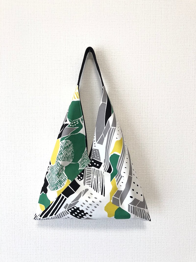 Triangle skull bag / Japanese origami bag - green geometry + big black dot - Handbags & Totes - Cotton & Hemp Green