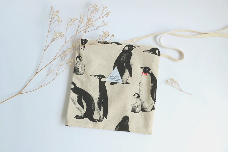 MaryWil square bag - white penguin - Messenger Bags & Sling Bags - Cotton & Hemp Multicolor