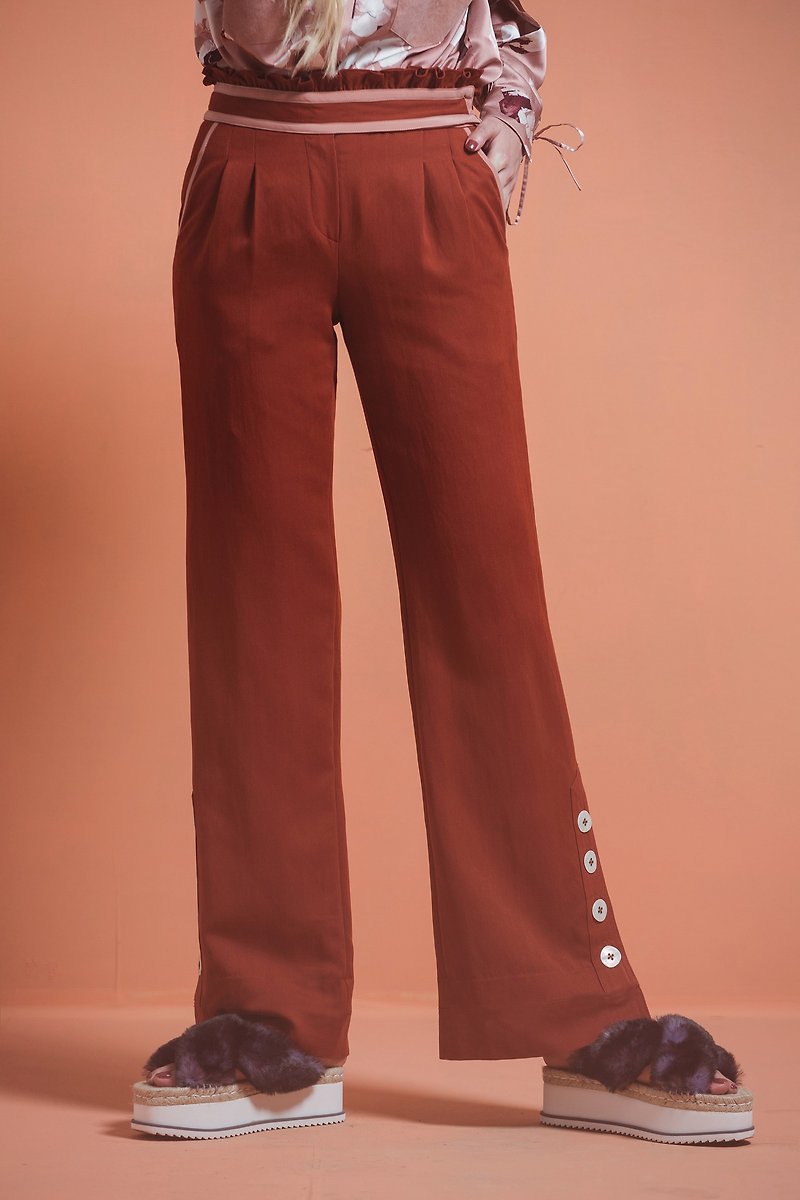 Lotus Leaf Waist Straight Wide Pants-Brick Red - กางเกงขายาว - ผ้าฝ้าย/ผ้าลินิน 