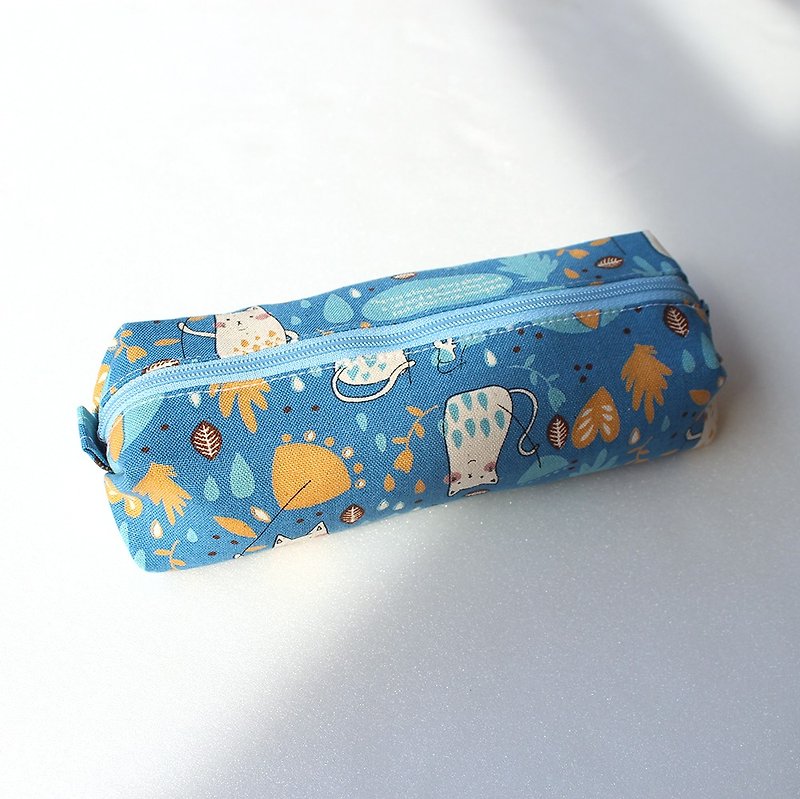遮雨貓(藍)造型筆袋/收納袋 鉛筆盒 化妝包 - 鉛筆盒/筆袋 - 棉．麻 