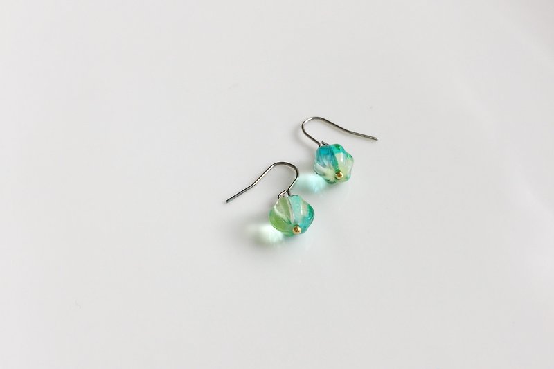透明寫生-BALOOM 玻璃造型耳環 - 耳環/耳夾 - 其他金屬 綠色