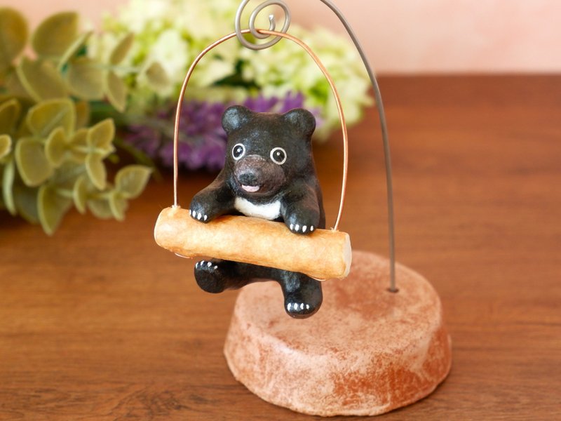 和紙インテリア　ゆらゆら揺れる子グマの吊り飾り　ツキノワグマ - 擺飾/家飾品 - 其他材質 黑色