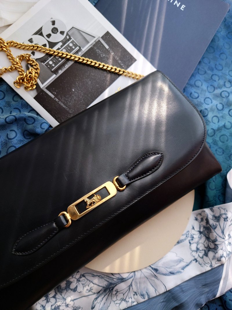 Second-hand bag CELINE dark blue carriage buckle chain bag side backpack shoulder bag armpit bag crossbody bag clutch bag - Messenger Bags & Sling Bags - Genuine Leather Blue