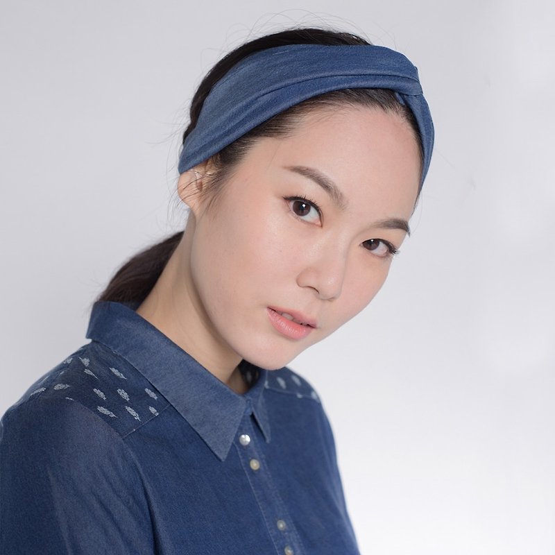 扭結造型髮帶 Twist Headband - 髮夾/髮飾 - 其他材質 藍色