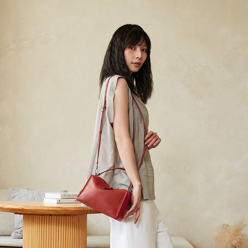 Mini Valley Cube Shoulder Bag暮柚紅-側背包/斜背包/單肩包 - 側背包/斜背包 - 真皮 紅色