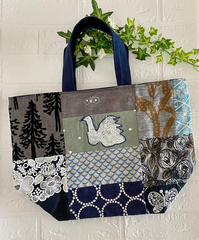 Mina Perhonen Tote Bag minaperhonen L size - Handbags & Totes - Cotton & Hemp 