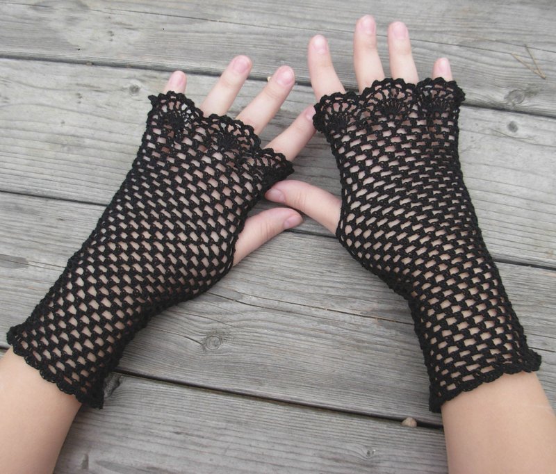 Crochet fingerless cotton black gloves, lace gloves crochet mittens, boho gloves - Gloves & Mittens - Cotton & Hemp Black