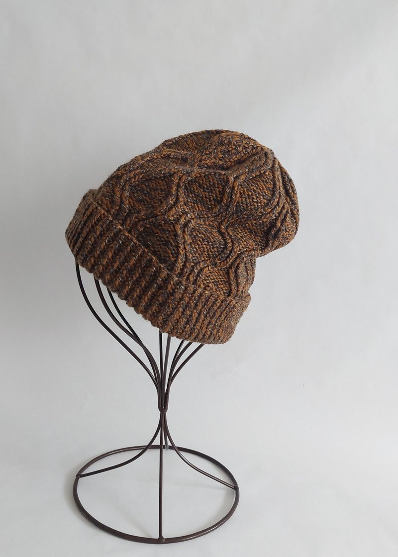 Window pattern woolen hat caramel coffee - Hats & Caps - Wool 