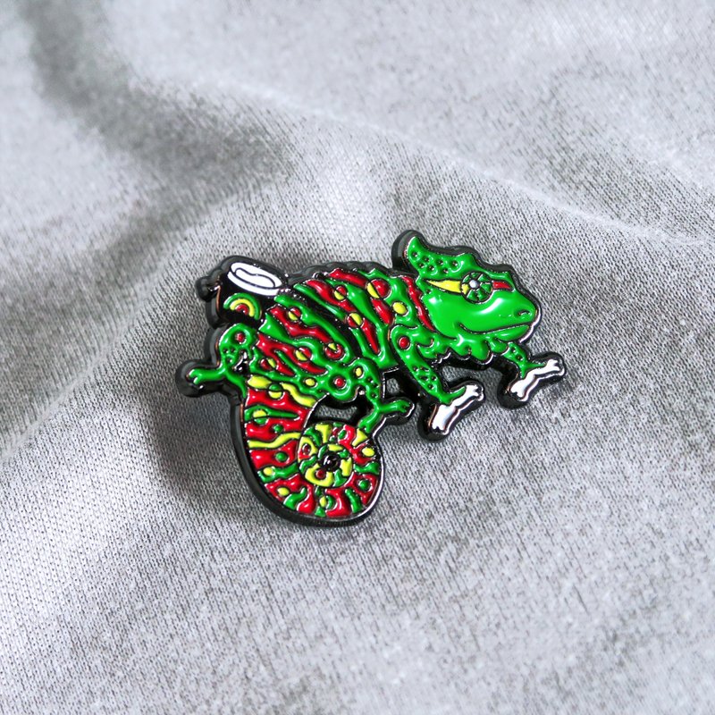 Crux Chameleon Enamel Pin – Gift for Climbers and Boulderers – 攀岩針 – 등반 クライミング - 徽章/別針 - 其他金屬 多色