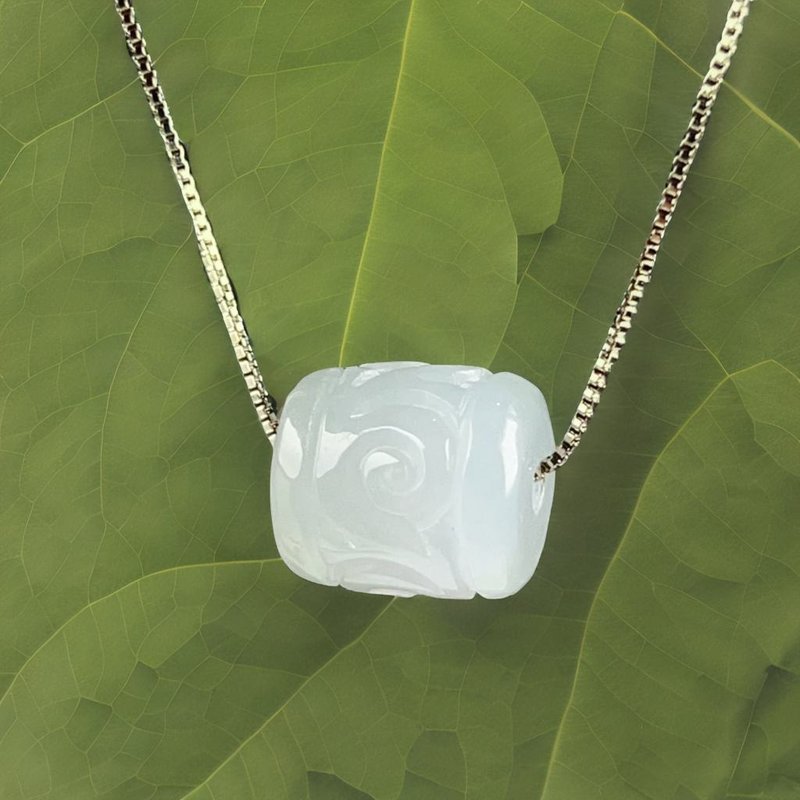 [Everything goes well] Ice Jade Carved Passepartout Necklace | Natural Burmese Jade A-grade | Gift - Necklaces - Jade White