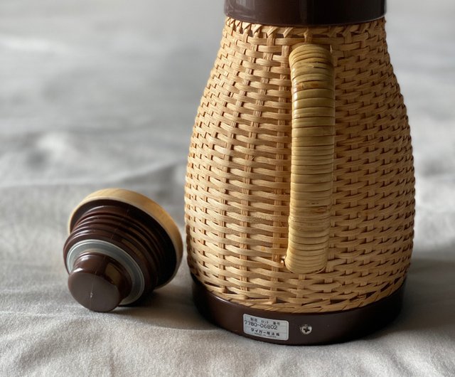 Zojirushi Handmade Rattan Kettle Coffee Pot Magic Bottle Insulated Pot Used  - Shop the-old-soul Vacuum Flasks - Pinkoi