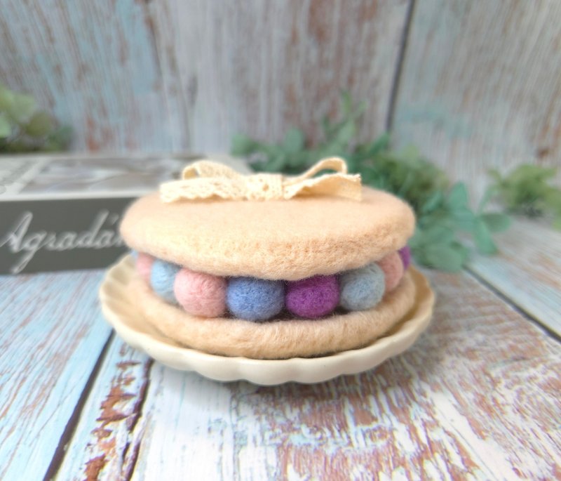 Girl's busty wool felt small coaster set home decoration macaron - ที่รองแก้ว - ขนแกะ หลากหลายสี