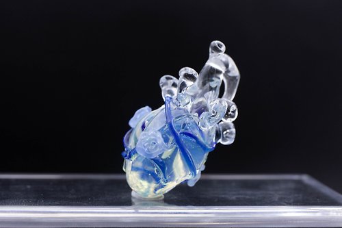 Glass Heart Workshop 玻璃·心 手工玻璃心臟頸鍊(冰薔薇)